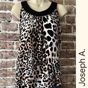 𝅺Joseph A Sleeveless‎ Top Shirt